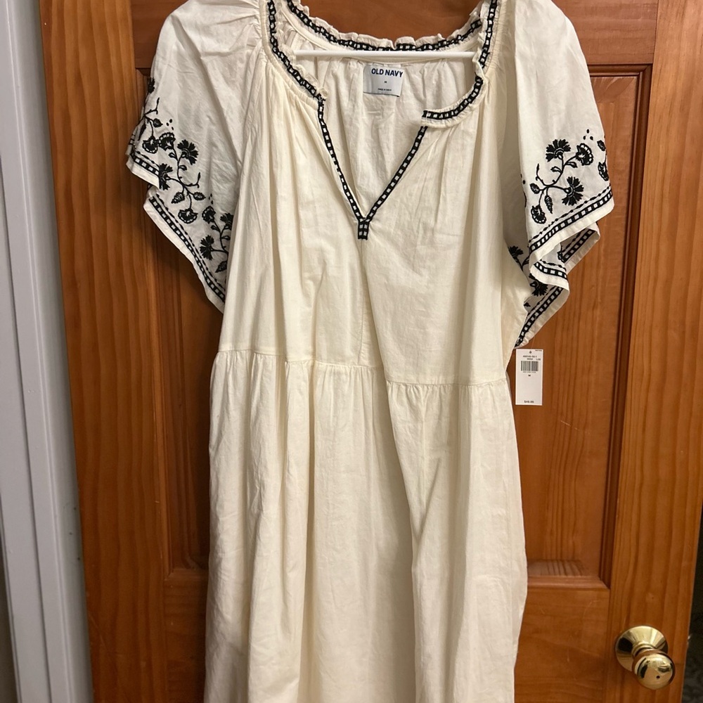 Old Navy Cream and Black Floral Mini Dress